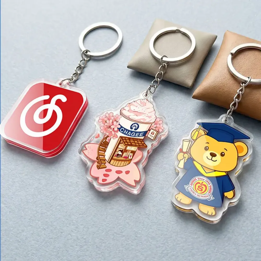 Cute Cartoon Acrylic Keychain, Scratch Resistant, Backpack Hanging Charm